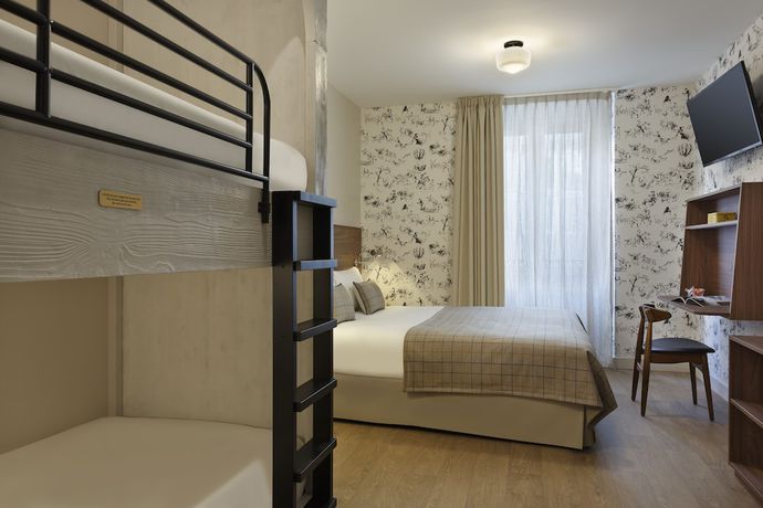 Imagen de la habitación del Hotel Maison Barbillon Grenoble. Foto 15