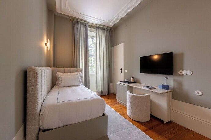 Imagen de la habitación del Hotel Maison Bleue. Foto 20