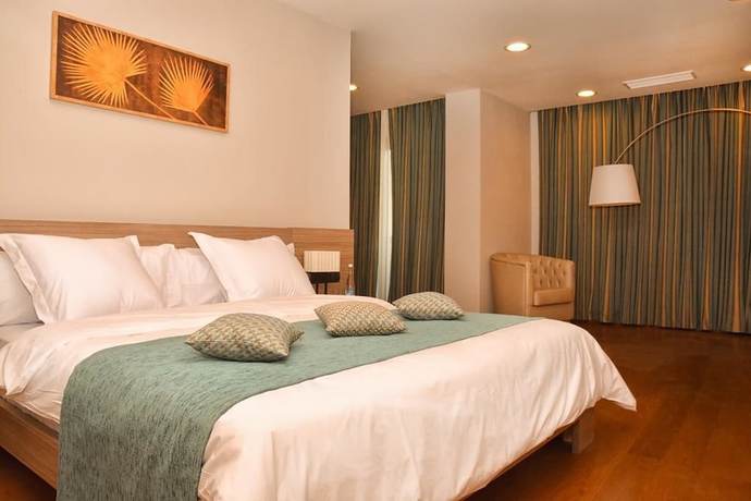 Imagen de la habitación del Hotel Maison Boutique. Foto 10