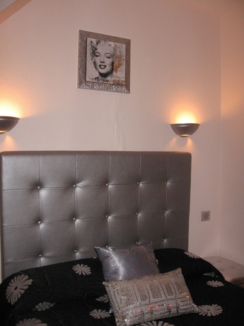 Imagen de la habitación del Hotel Maison Cabotte. Foto 13