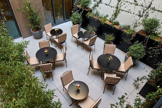 Imagen de la habitación del Hotel Maison Cassandre. Foto 17