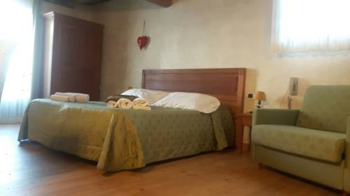 Imagen de la habitación del Hotel Maison Cly. Foto 14