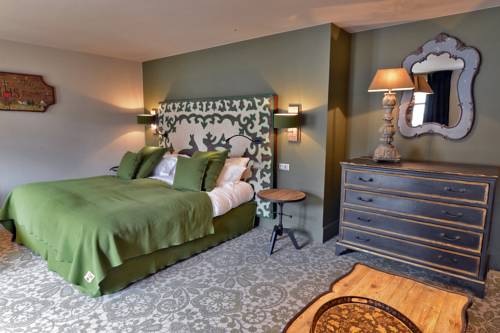 Imagen de la habitación del Hotel Maison De Famille Les 5 Fr&egrave;res. Foto 4