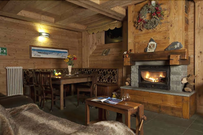 Imagen de los interiores del Hotel Maison De Neige. Foto 15