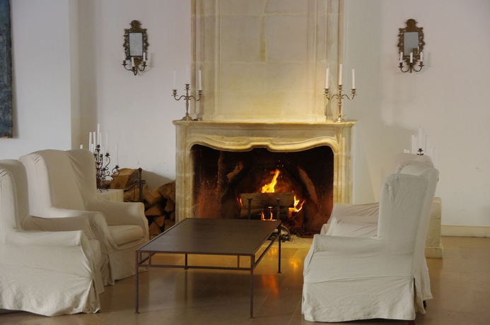 Imagen de los interiores del Hotel Maison Des Ambassadeurs. Foto 16