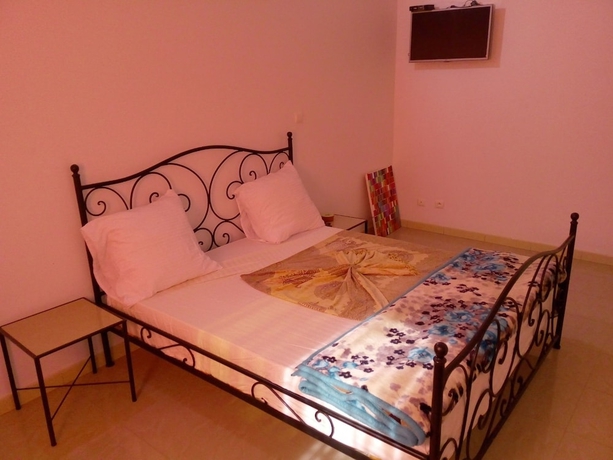 Imagen de la habitación del Hotel Maison D\'h&ocirc;tes Chez Sophie. Foto 13