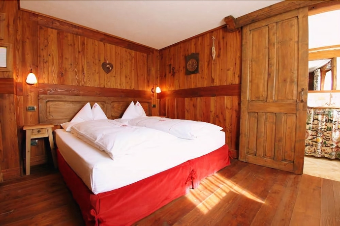 Imagen de la habitación del Hotel Maison Dominique. Foto 5