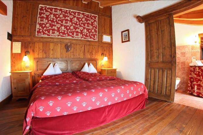 Imagen de la habitación del Hotel Maison Dominique. Foto 8