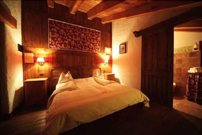 Imagen de la habitación del Hotel Maison Dominique. Foto 13