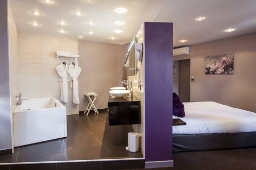 Imagen de la habitación del Hotel Maison Doucet. Foto 5