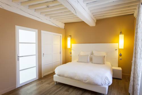 Imagen de la habitación del Hotel Maison Doucet. Foto 15