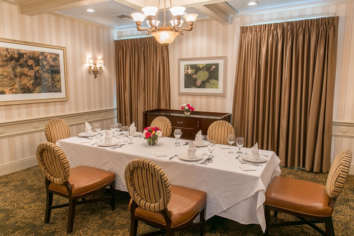 Imagen del bar/restaurante del Hotel Maison Dupuy. Foto 6