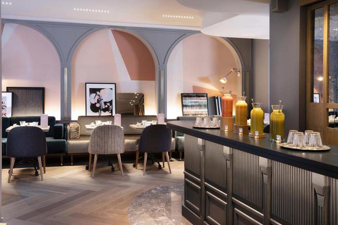 Imagen de los interiores del Hotel Maison Elle Paris Etoile. Foto 8