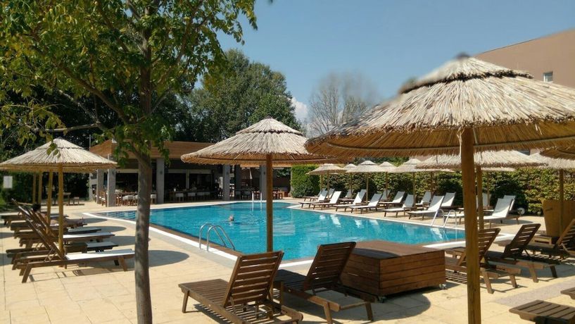 Imagen general del Hotel Maison. Foto 1