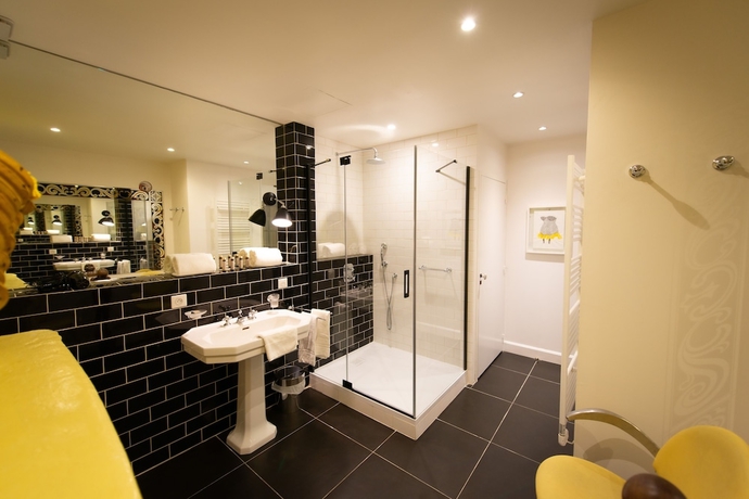 Imagen de la habitación del Hotel Maison Fredon. Foto 18