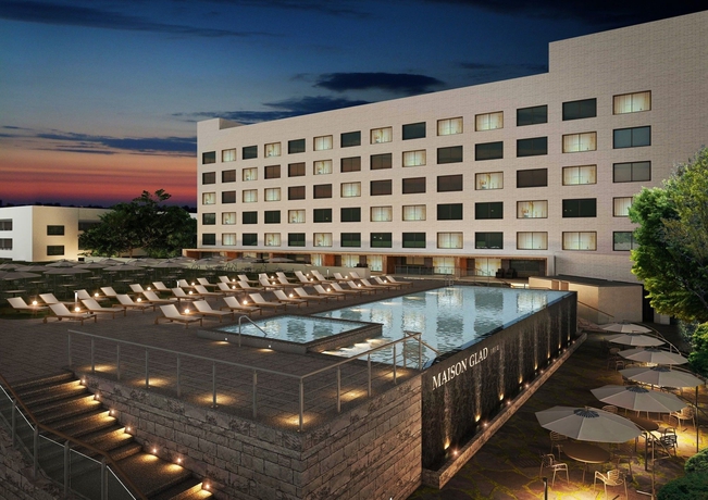 Imagen de la piscina del Hotel Maison Glad Jeju. Foto 16