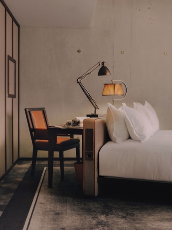 Imagen de la habitación del Hotel Maison Heler Metz, Curio Collection By Hilton. Foto 7