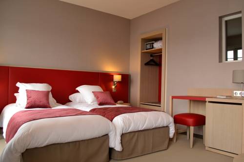 Imagen de la habitación del Hotel Maison Le Goyen. Foto 11