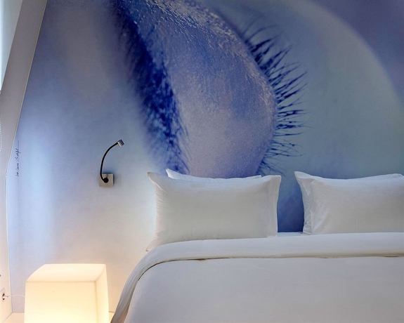 Imagen de la habitación del Hotel Maison Lenoir. Foto 10