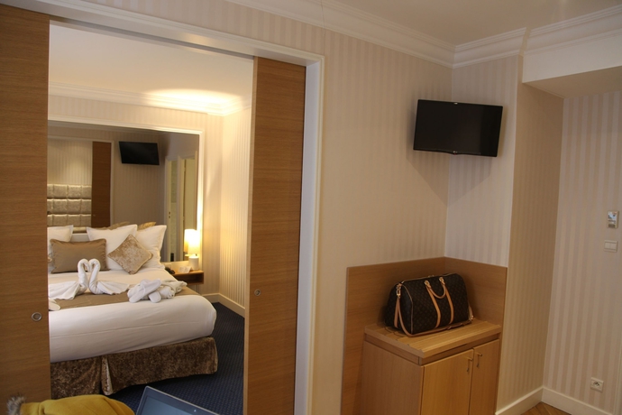 Imagen de la habitación del Hotel Maison Lutetia R. Foto 2