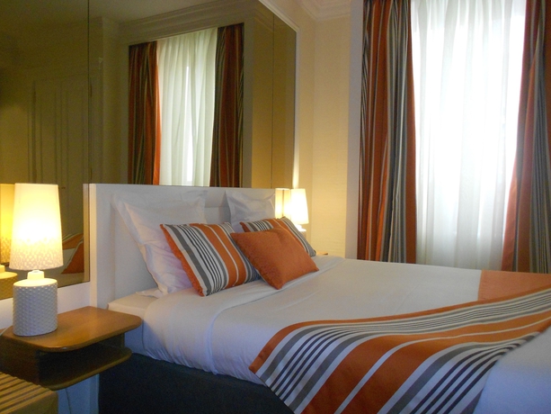 Imagen de la habitación del Hotel Maison Lutetia R. Foto 7