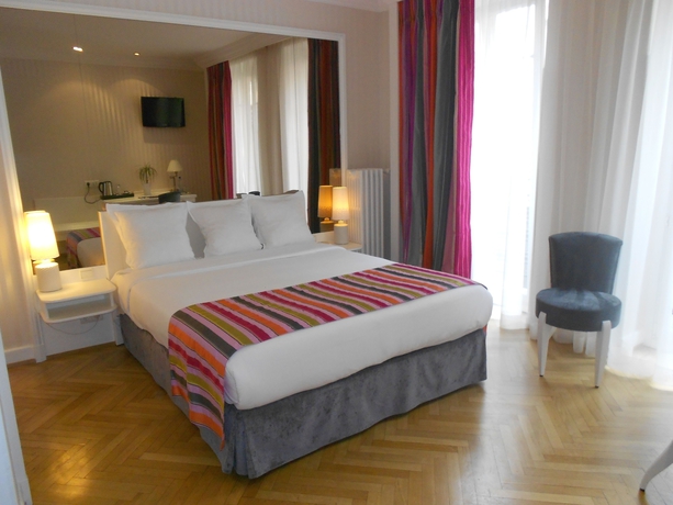 Imagen de la habitación del Hotel Maison Lutetia R. Foto 17