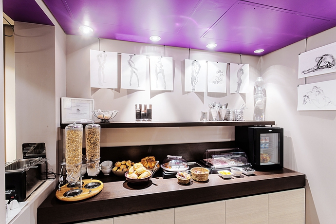 Imagen del bar/restaurante del Hotel Maison Nabis by HappyCulture. Foto 3