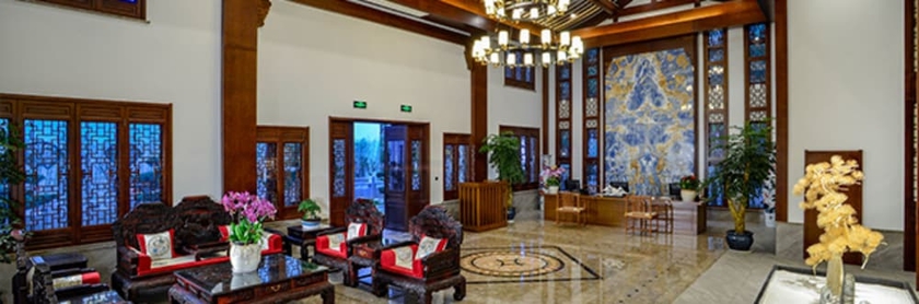 Imagen de los interiores del Hotel Maison New Century Nanxun Huzhou. Foto 13