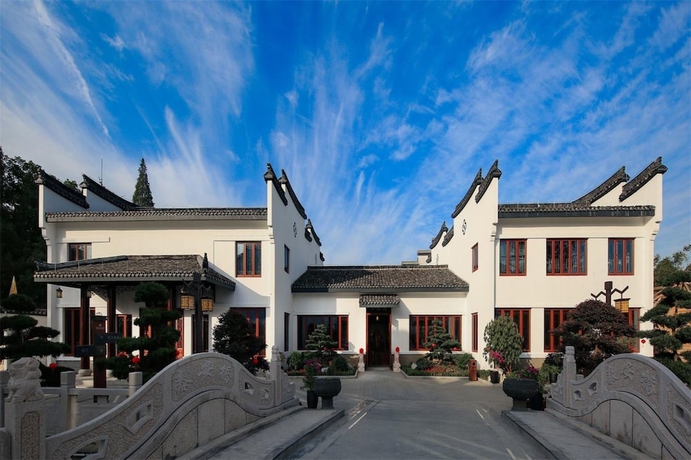 Imagen de los interiores del Hotel Maison New Century Nanxun Huzhou. Foto 14