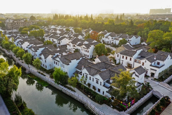Imagen de los interiores del Hotel Maison New Century Nanxun Huzhou. Foto 17