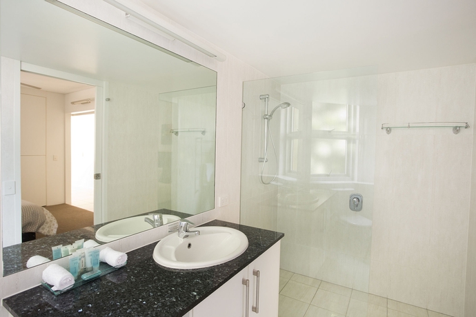 Imagen de la habitación del Hotel Maison Noosa Beachfront Resort. Foto 10