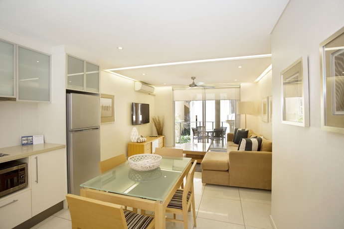Imagen de la habitación del Hotel Maison Noosa Beachfront Resort. Foto 11