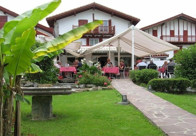 Imagen de la habitación del Hotel Maison Oppoca. Foto 4