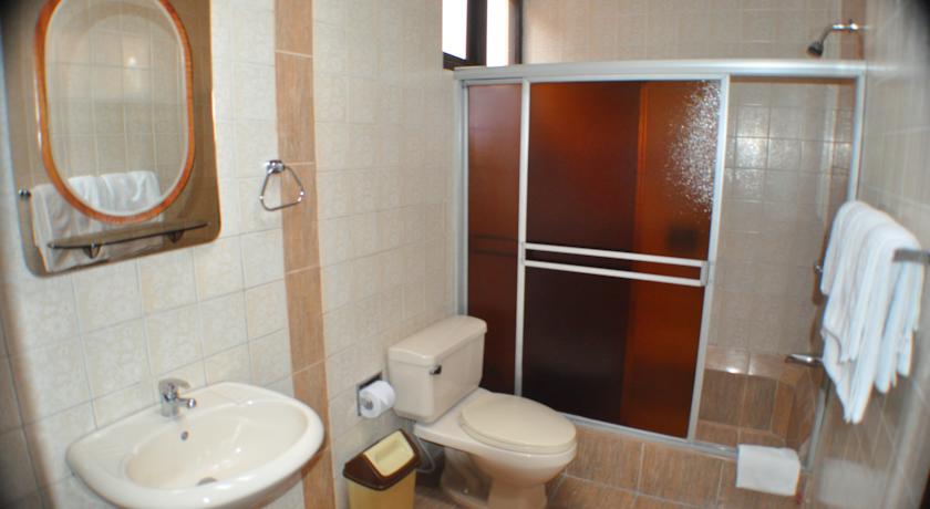 Imagen de la habitación del Hotel Maison Plaza. Foto 5