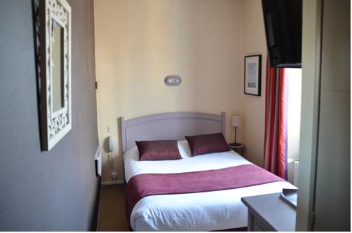 Imagen de la habitación del Hotel Maison Richet. Foto 3