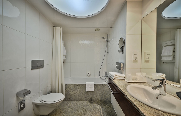 Imagen de la habitación del Hotel Maison Rouge Strasbourg andspa, Autograph Collection. Foto 13