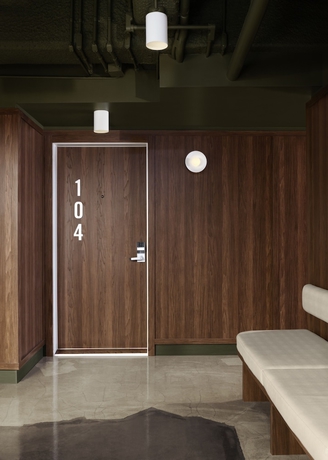 Imagen de los interiores del Hotel Maison Sainte-Th&eacute;r&egrave;se. Foto 16