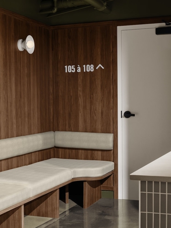 Imagen de los interiores del Hotel Maison Sainte-Th&eacute;r&egrave;se. Foto 17