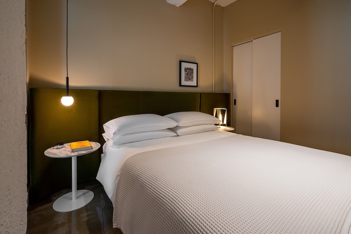 Imagen de la habitación del Hotel Maison Sainte-Th&eacute;r&egrave;se. Foto 13