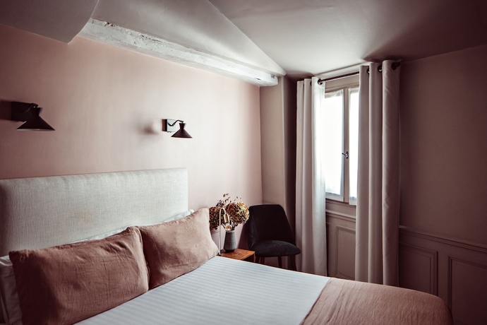 Imagen de la habitación del Hotel Maison Saintonge. Foto 13