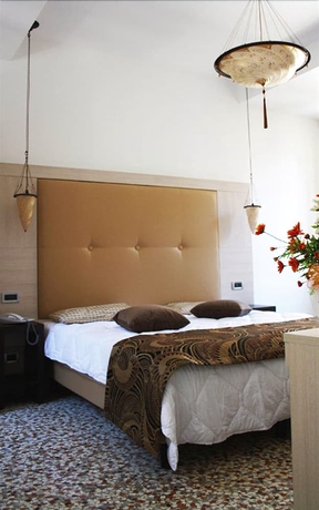 Imagen de la habitación del Hotel Maison Spada. Foto 2