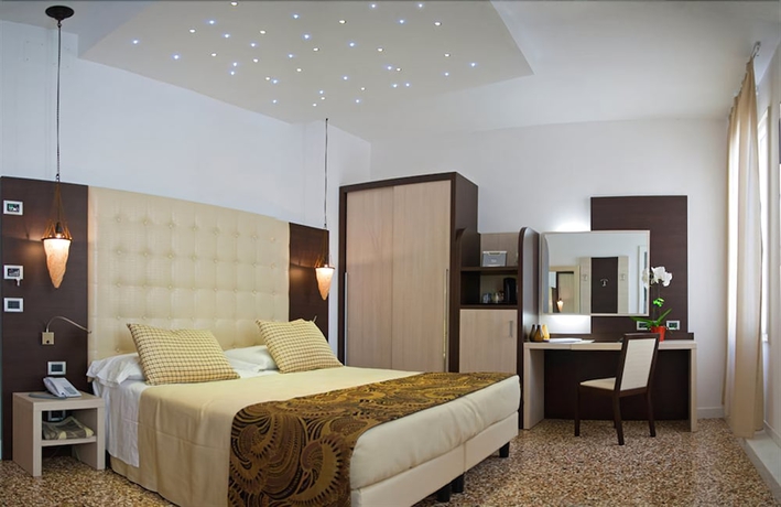 Imagen de la habitación del Hotel Maison Spada. Foto 4