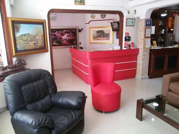 Imagen de los interiores del Hotel Maison Suisse. Foto 19