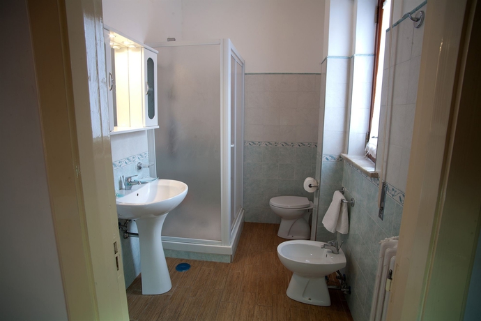 Imagen de la habitación del Hotel Maison Susy. Foto 4