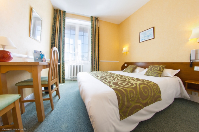 Imagen de la habitación del Hotel Maison Vauban. Foto 11