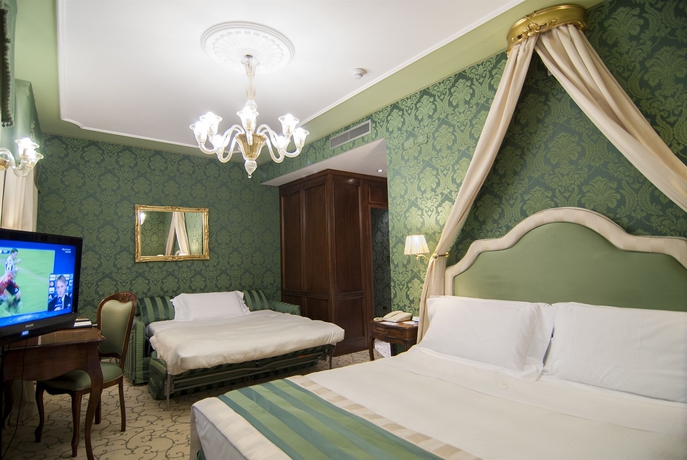 Imagen de la habitación del Hotel Maison Venezia - UNA Experience. Foto 9