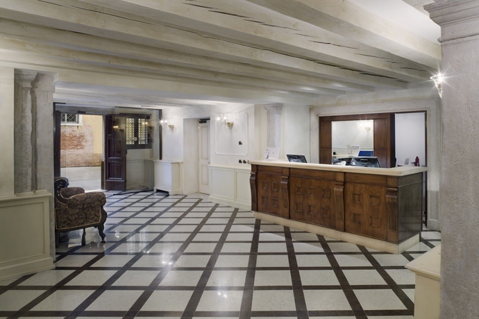 Imagen de los interiores del Hotel Maison Venezia - UNA Experience. Foto 15
