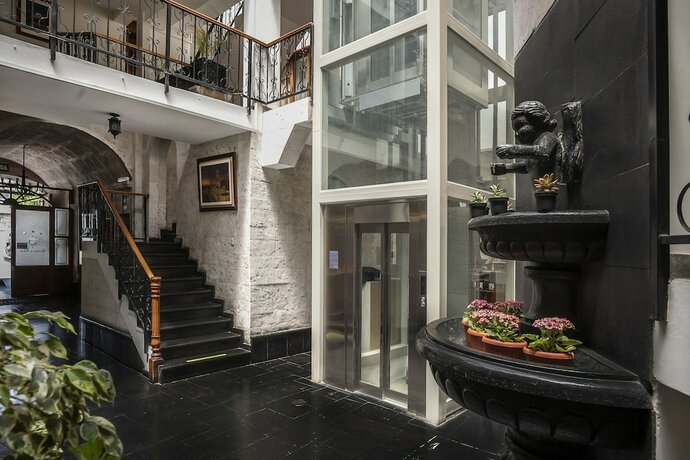 Imagen general del Hotel Maison du Soleil. Foto 5