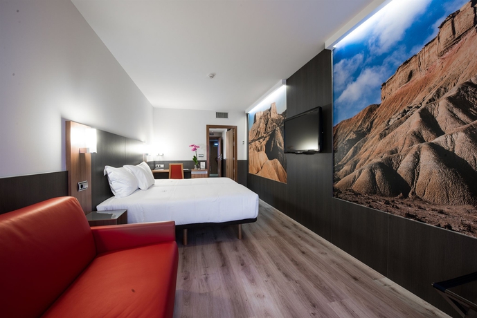 Imagen de la habitación del Hotel Maisonnave. Foto 8