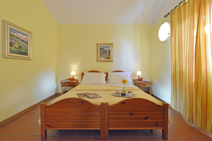 Imagen de la habitación del Hotel Maisonnette. Foto 3